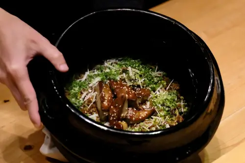 ▲「黑松露、鴨肝、牛肝菌」米粒晶瑩分明、香氣飽滿。（圖／記者葉盛耀攝）