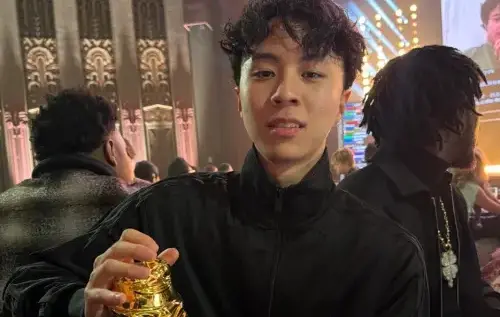 ▲最強高中生Ray去年才認愛Angi Yang，不料今年就傳出感情生變傳聞。（圖／Youtube＠The Streamer Awards）