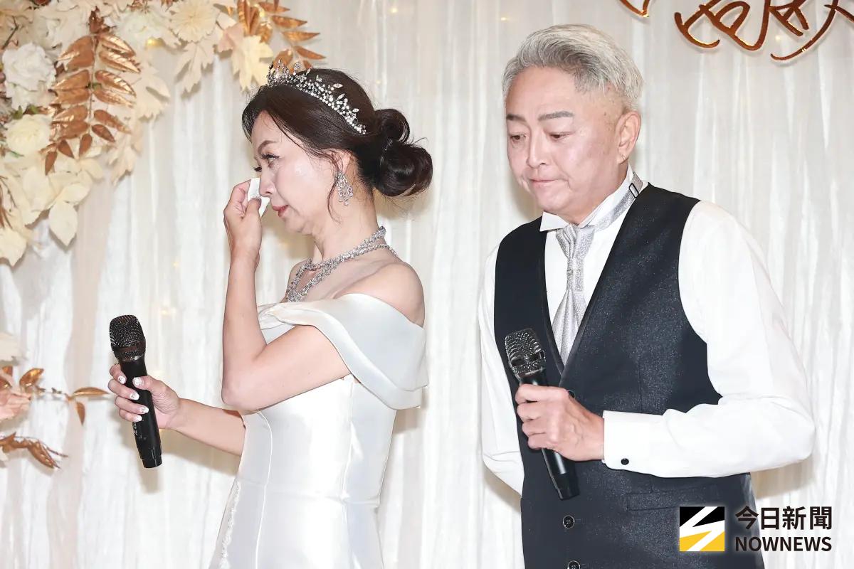 高欣欣31歲跟李國超交往！56歲圓夢辦婚禮 他趁機怨：很久沒行房