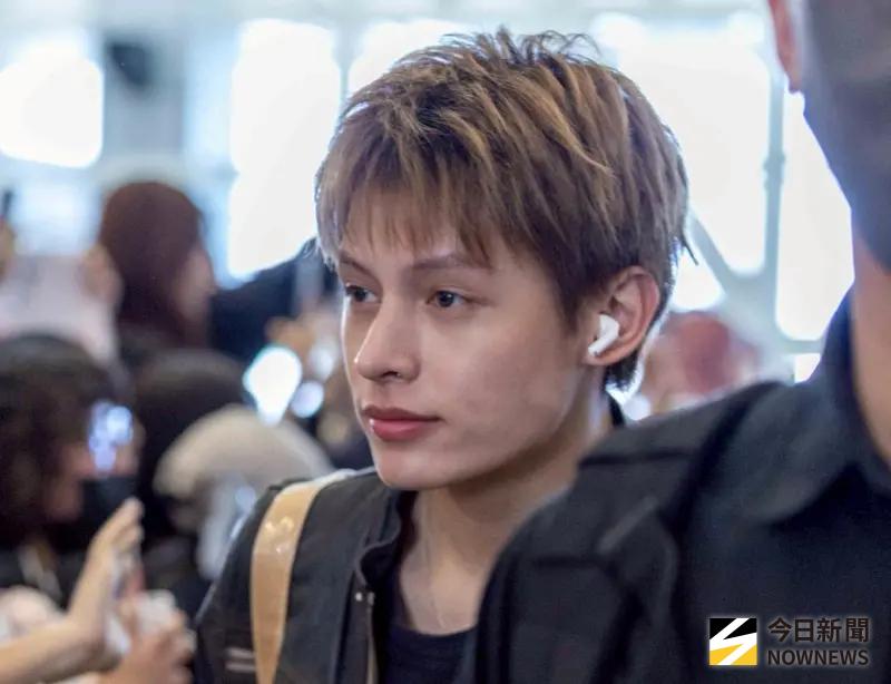 ▲CORTIS趙雨凡（JAMES）出道以來國籍始終成謎，近日他跟成員接受Pandora電台專訪，寫下家鄉是台北。（圖／記者陳雅蘭攝）