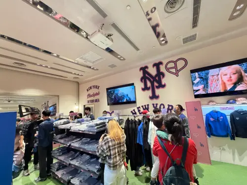 ▲BLACKPINK快閃店。（圖／記者周淑萍攝）