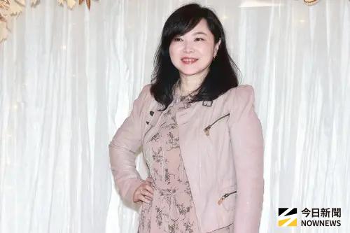 54歲張鳳書現身高欣欣婚禮！消失3年近況曝光　1原因暫不回八點檔
