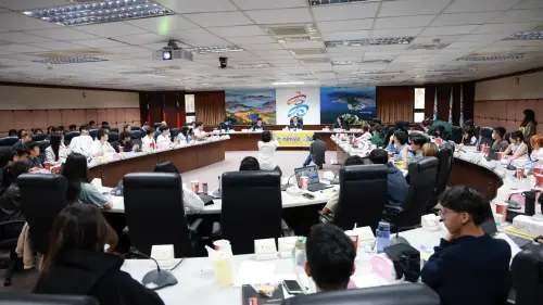 ▲ 「市政有學聲－高雄市政學生論壇」今年已邁入第五屆，由市長陳其邁率各局處代表與學生暢談。（圖／高市府教育局提供）