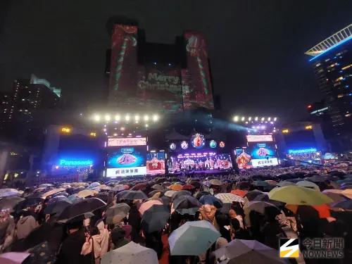 ▲2025新北歡樂耶誕城、薛恩、F.F.O（圖／記者林柏年攝影）