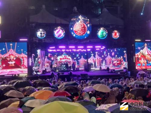 ▲2025新北歡樂耶誕城、薛恩、F.F.O（圖／記者林柏年攝影）