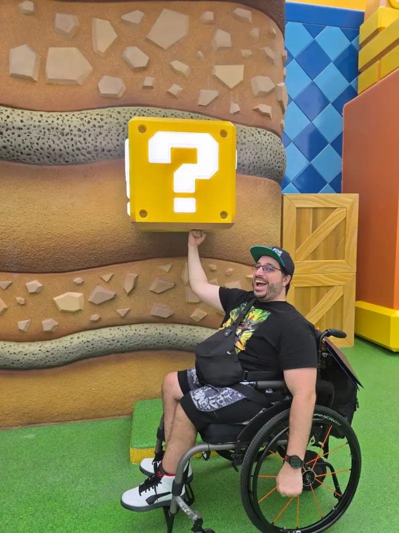    ▲薩瓦拉（Kevin Rodriguez Zavala）不良於行，脊椎與髖關節都動過手術。（圖／翻攝自GoFundMe）  