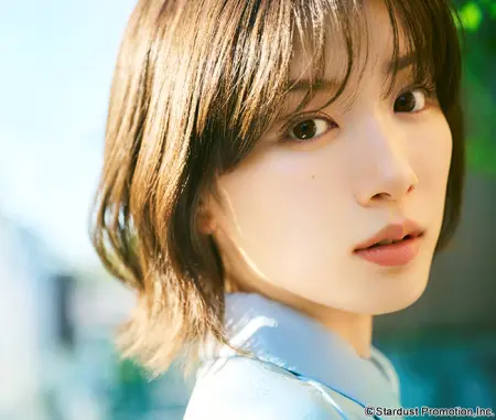 ▲永野芽郁經紀公司近期悄悄更換經紀公司官網上永野芽郁的短髮照。（圖／翻攝自永野芽郁經紀公司STARDUST官網）