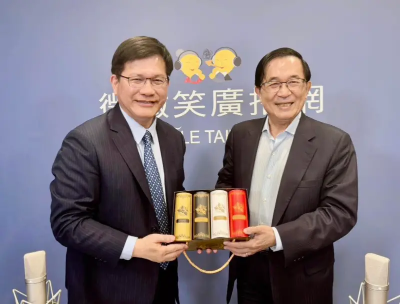 ▲再挺林岱樺！林佳龍發聲「依法依歸有參政權」阿扁讚：溫暖。（圖／陳水扁新勇哥物語臉書）