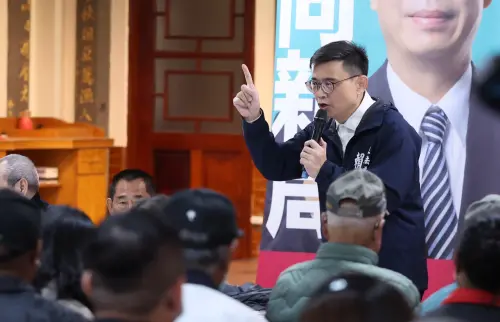 邱志偉、李柏毅出席說明會　賴瑞隆喊高雄隊團結捍衛高雄
