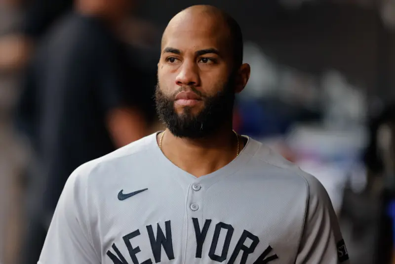 ▲紐約洋基持續在休賽季「把該做的事一件件做好」。繼補齊投手輪值深度與牛棚人手後，球團再度完成一筆務實操作——以一年250萬美元的合約，簽回30歲的羅薩里奧（Amed Rosario）。（圖／美聯社／達志影像）