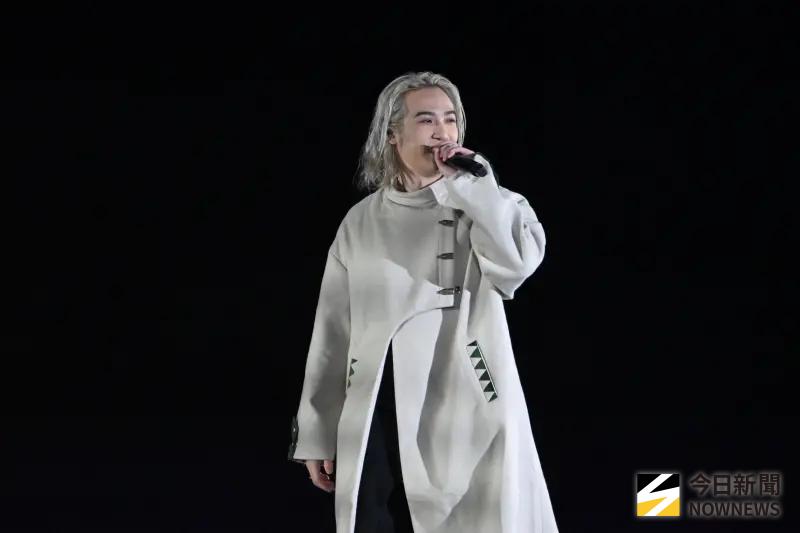 ▲熊仔（如圖）今年8月正式升格當爸，與老婆李優迎來女兒「小芙莉」，今受訪時透露因為育兒有了「爸爸手」，前幾天才去電療。（圖／記者林柏年攝影）