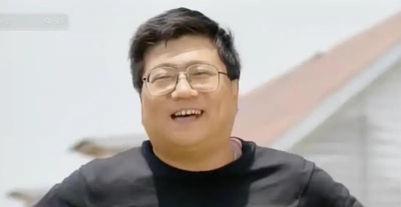 ▲資深藝人林光寧（如圖）辭世，享壽75歲。細數他曾演過的5大經典角色，從《家有仙妻》仙爸、《轉角遇到愛》大S父親，到《台灣靈異事件》記者老王，戲路超廣。（圖／翻攝自抖音＠藍橋扣曉關）