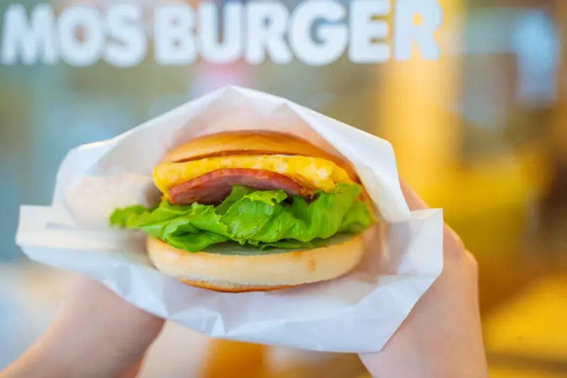 摩斯漢堡買一送一！10元多一件、套餐59元起　12月優惠券菜單一覽