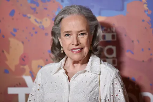 ▲奧斯卡影后凱西貝茲（如圖），發聲明悼念事業上的貴人—《戰慄遊戲》導演羅伯萊納，為他遇害身亡的噩耗震驚。（圖／美聯社／達志影像）