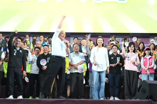 獨／高雄市長初選最新民調　邱議瑩穩定領先　幾乎確定出線
