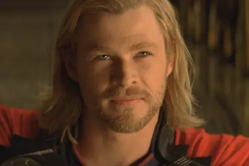 ▲雷神索爾被傳將在《復仇者聯盟：末日崛起》中當上爸爸，有個女兒。（圖／摘自IMDb）