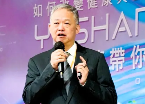 足球／足協理事長補選同額競選　張璨：台灣足壇改革不能等9個月
