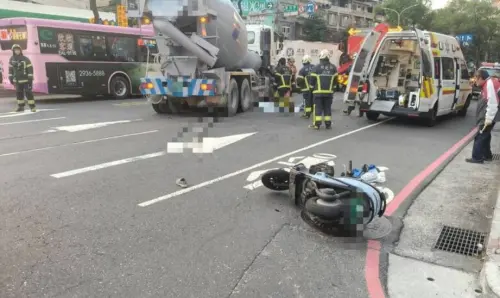 新店裕隆城旁死亡車禍！水泥預拌車拖行機車　女騎士臟器外露身亡

