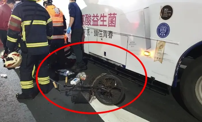 北市忠孝西路死亡車禍!公車擦撞腳踏車 70歲老婦遭捲車底身亡
