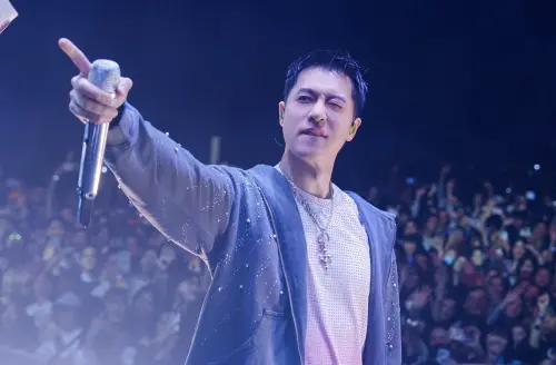 周湯豪無預警現身粉絲婚禮！舉麥克風嗨唱新歌　新娘哭到妝花掉
