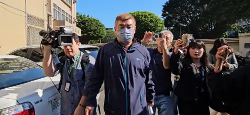 ▲前台北市刑大偵三隊小隊長林建甫出庭作證，王大陸來報案時，並未在電腦前全程錄音錄影，而是林建甫去隊長辦公室問王大陸受害經過。（圖／記者劉松霖攝）