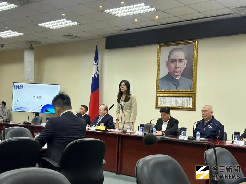 ▲國民黨主席鄭麗文砲轟總統賴清德。（圖／記者林怡昕攝，2025.12.17）