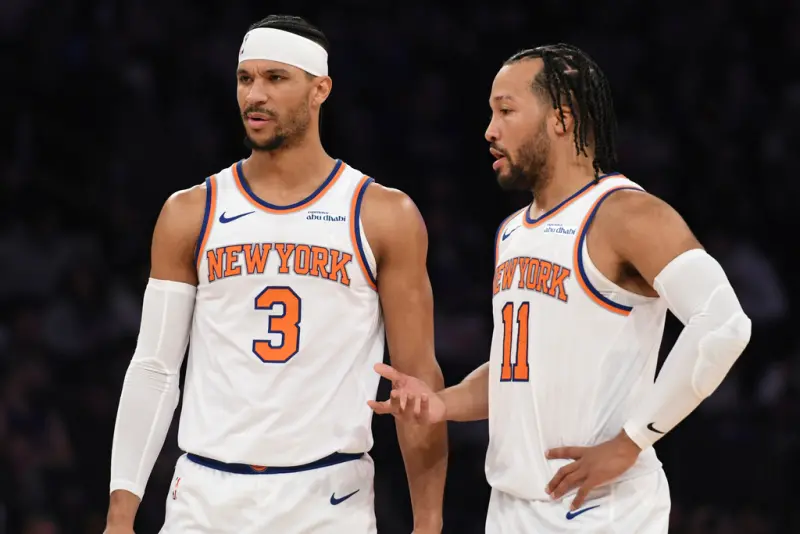 ▲根據《SNY》記者Ian Begley報導，尼克目前並不急於進行任何「震撼級交易」，即便市場上不斷傳出超級球星動向，球團態度依舊相當謹慎。（圖／美聯社／達志影像）