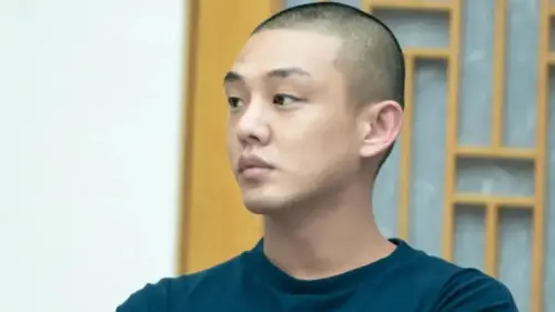 劉亞仁吸毒遭判刑後回歸？傳合作《破墓》導演　粉絲批：太寬容
