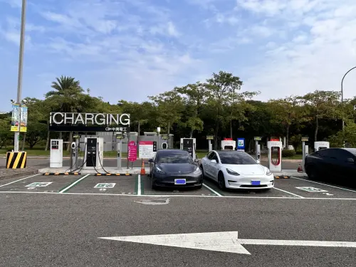 ▲國道休息站是許多民眾、職業駕駛長途開車時，舒緩疲勞的重要去處。（示意圖／高公局官網）