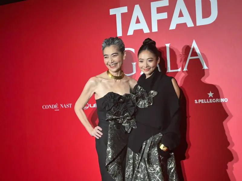 賴佩霞痛失小女婿暴瘦現身！謝沛恩談婚期兩樣情：全家又哭又笑