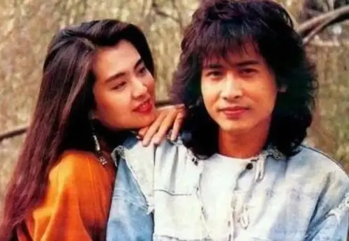 王祖賢愛了齊秦17年！因他私生子心碎分手　終生未婚嘆：此生寥寥
