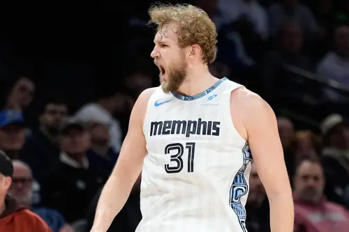 NBA／蘭代爾關鍵三分定江山！灰熊116：110力退灰狼　傑克遜28分
