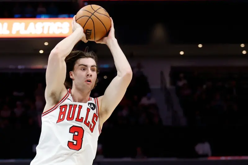 ▲芝加哥公牛後衛吉迪（Josh Giddey）本場繳出23分、11籃板、11助攻的大三元成績，率隊擊敗騎士，終止球隊近期的連敗低潮。（圖／美聯社／達志影像）