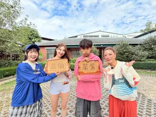 ▲籃籃、楊繡惠（圖／民視提供）