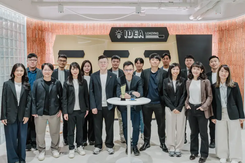 ▲信義房屋以「AI 數據共創平台」榮獲IDC「最佳 AI 數位基礎架構」台灣首獎。（圖／信義房屋）