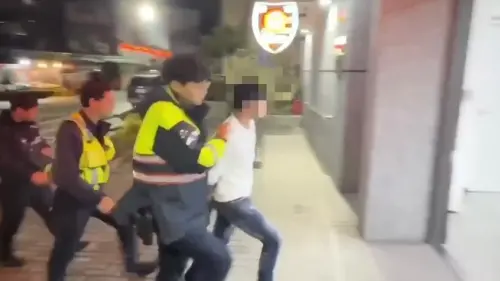 淡水街頭警匪追逐！毒兄弟掛假車牌被盯　後座「驚見開封武士刀」

