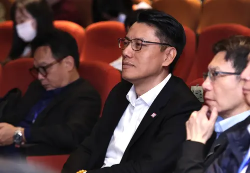 ▲蔣光澤期盼透過成功企業分享，讓中小企業不再只是被動追趕變化，而是主動「引領變化」。（圖／記者朱永強攝）