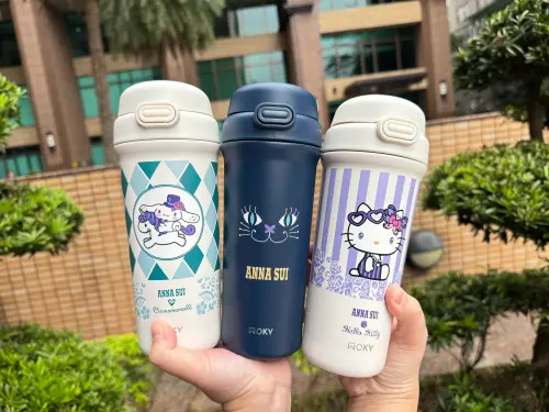 ▲限量WOKY鈦陶瓷雙引杯（共3款），加價購799元／款。（圖／記者鍾怡婷攝）