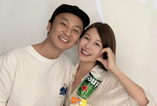 ▲謝京穎（右）與張書偉（左）結婚2年。（圖／張書偉shuwei臉書）