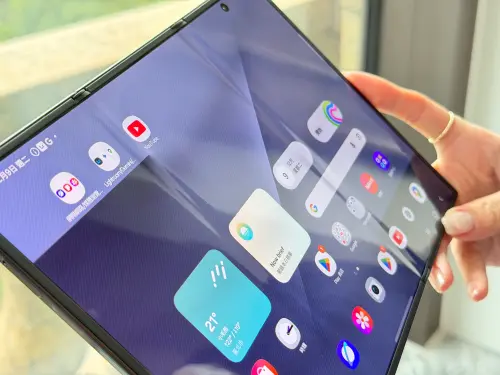 ▲三摺手機三星Galaxy Z TriFold。（圖／記者周淑萍攝）