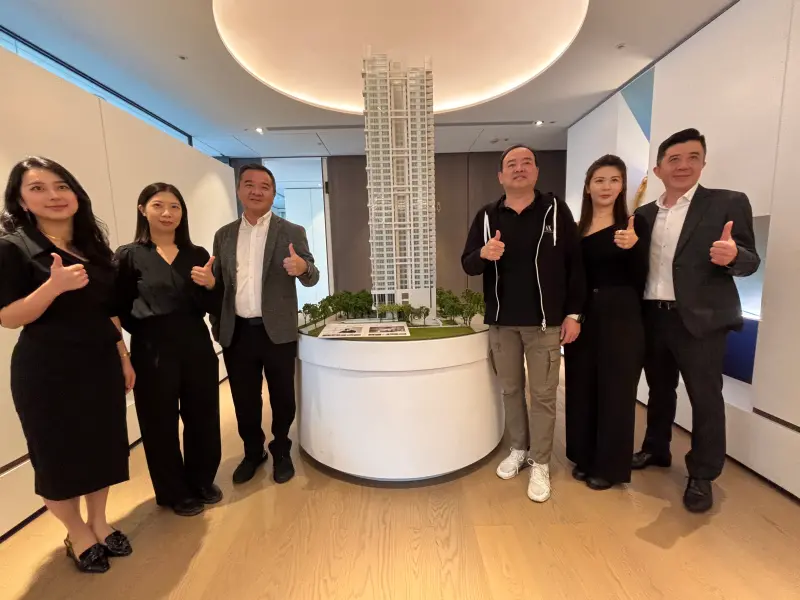 ▲台中七期白派指標豪宅「RM市政9號」，樓高41層，是台中市政路端點的白色光塔，（圖／記者金武鳳攝，2025.12.18)