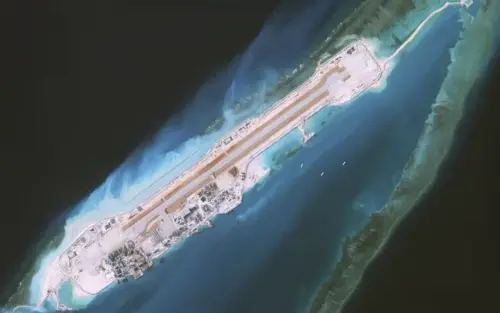 南海造島競速升溫！越南填海規模逼近中國　衛星影像揭關鍵進展
