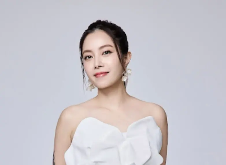 徐懷鈺、彭佳慧雙天后領軍!苗栗耶誕城今開唱 直播、重播一次看