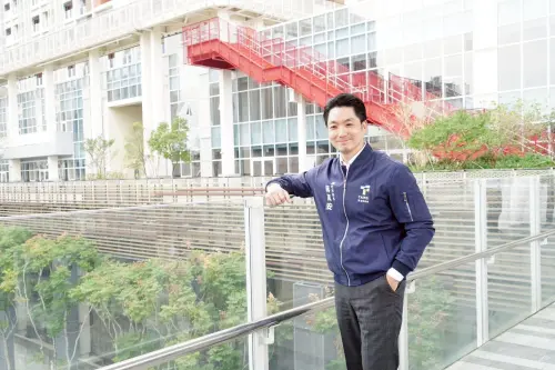 王世堅評市政中規中矩「斷奶了」！蔣萬安：祝他額頭受傷早日康復
