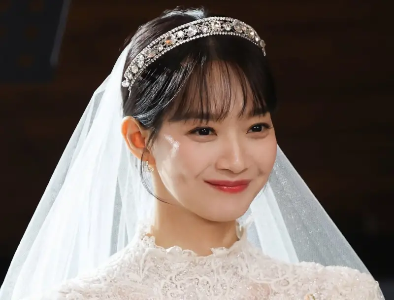 申敏兒今天嫁金宇彬！高中3個月就賺7億　咖啡賣6500萬瓶戰績封神