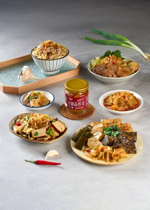 ▲「御品榨菜」被婆媽封為煮麵神器，隨手拌煮即升級，還有網友搭配鹹酥雞的隱藏吃法，爽口解膩。（圖／品牌提供）