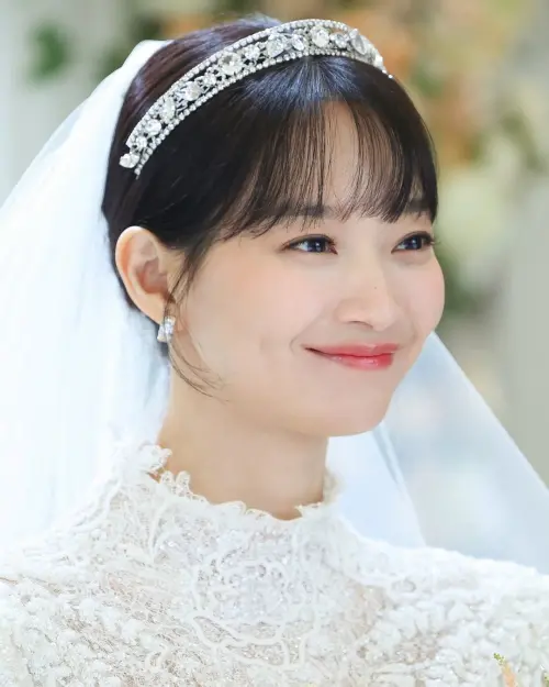 ▲申敏兒。（圖／IG@ament_official）