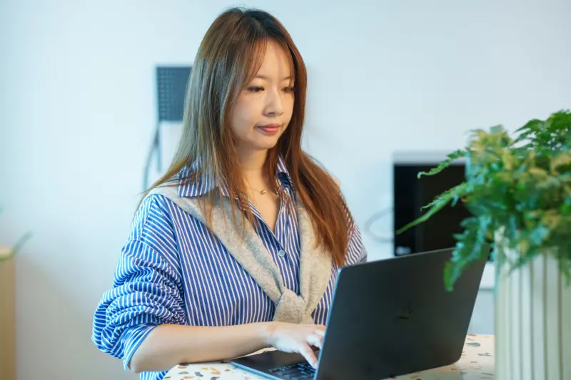 ▲吳若婕延伸自己作為消費者的需求，為顧客找到最需要的商品上架。（圖／Coupang酷澎提供）