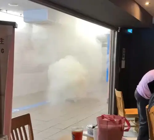 網友刷一排5星！張文砍人星巴克火速拉鐵門　網喊：加爆員工薪水
