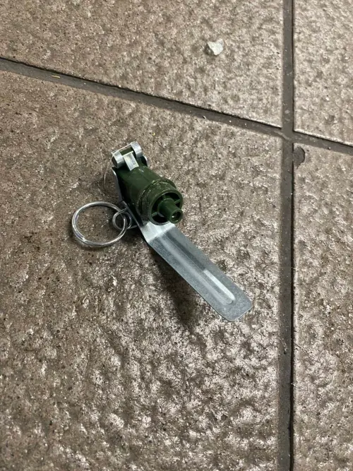 ▲台北車站遭煙霧彈攻擊（圖／翻攝畫面）